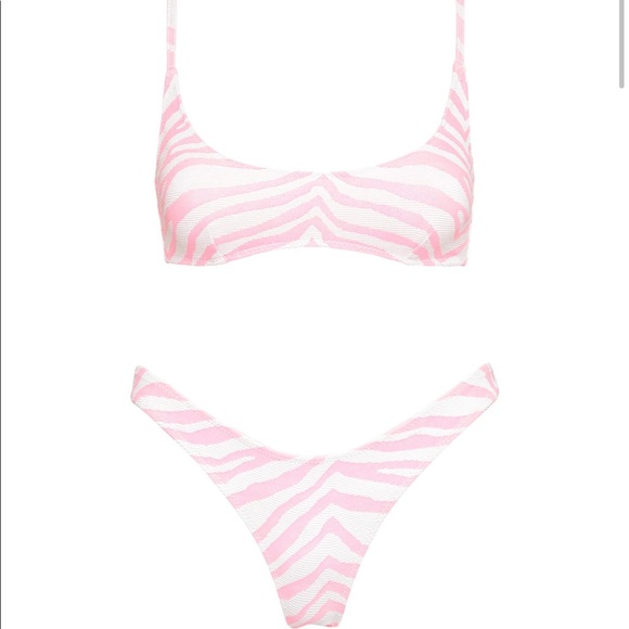 triangl swimwear Other - Triangl maci zebra punch